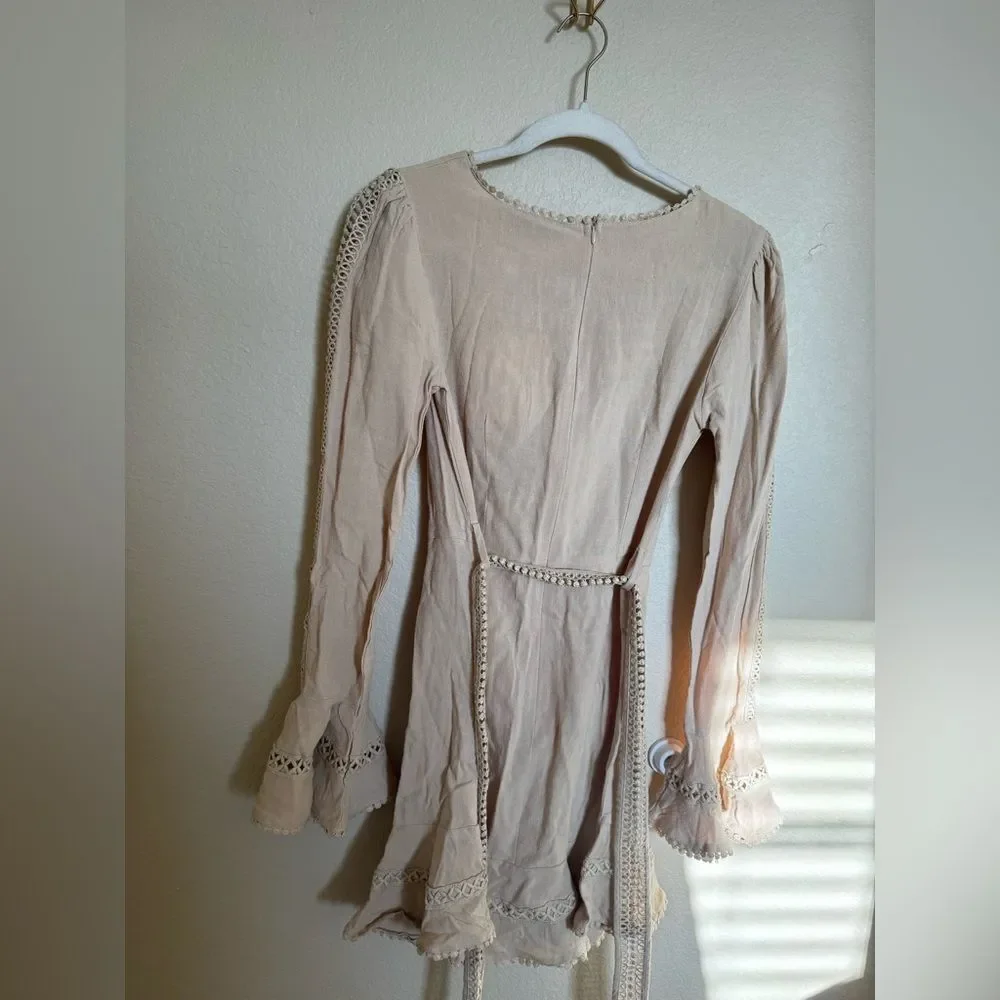 Hello Molly Follow My Lead Linen Mini Dress Sz Small‎ Beige Flare Sleeve NEW